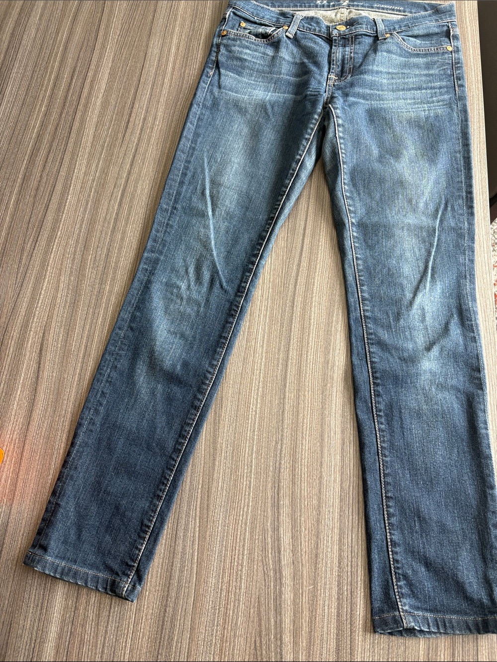 Women’s Seven Straight Leg Jeans in Faded Blue Denim